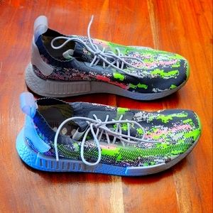 Adidas originals NMD_R1 Primeknit 'Hyper Pop' G57939